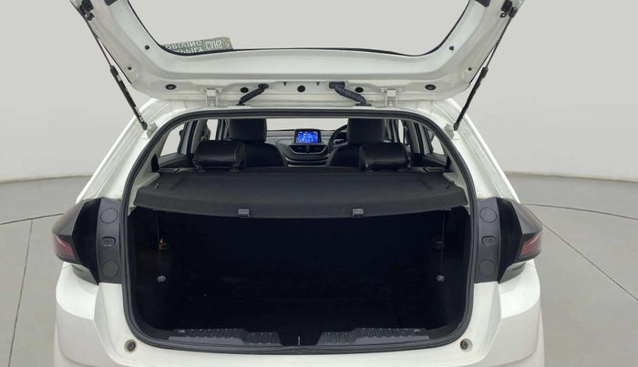 2023 Tata ALTROZ XZ + SUNROOF, Petrol, Manual, 2,194 km, Boot Open Zoomed View