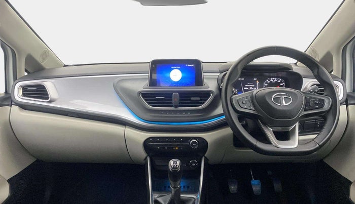 2023 Tata ALTROZ XZ + SUNROOF, Petrol, Manual, 2,194 km, Dashboard