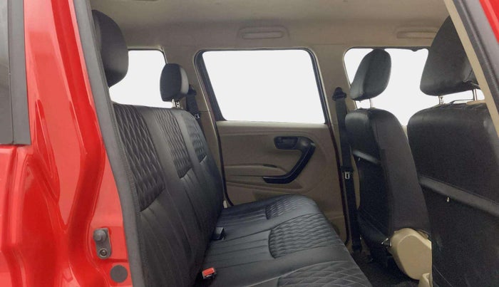 2024 Mahindra BOLERO NEO N 4, Diesel, Manual, 9,007 km, Right Side Rear Door Cabin