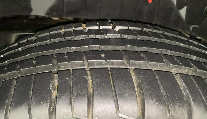 2024 Mahindra BOLERO NEO N 4, Diesel, Manual, 9,007 km, Left Rear Tyre Tread