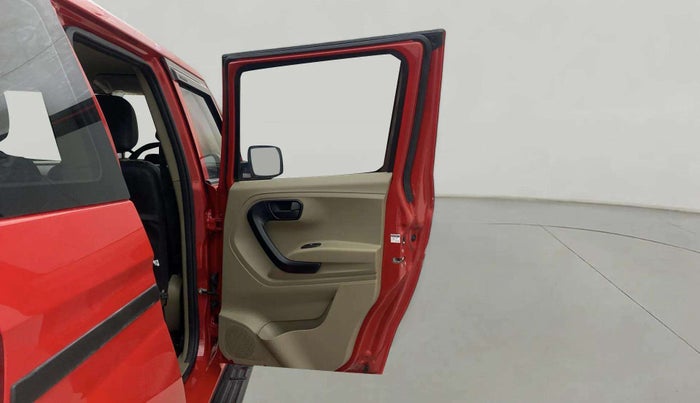 2024 Mahindra BOLERO NEO N 4, Diesel, Manual, 9,007 km, RHS Rear Door