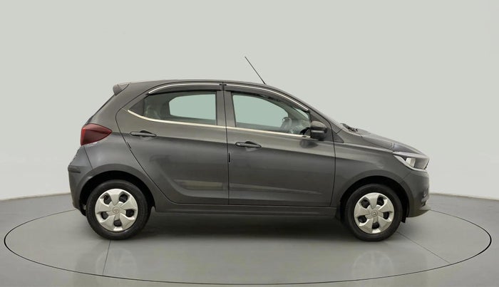 2022 Tata Tiago XT (O) PETROL, Petrol, Manual, 37,553 km, Right Side View