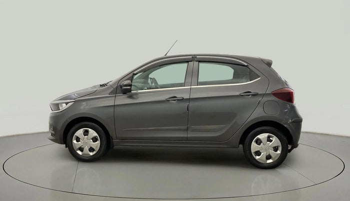 2022 Tata Tiago XT (O) PETROL, Petrol, Manual, 37,553 km, Left Side