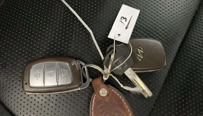 2018 Hyundai Creta SX PLUS AT 1.6 PETROL, Petrol, Automatic, 14,946 km, Key Close Up