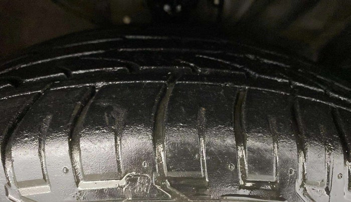 2018 Hyundai Creta SX PLUS AT 1.6 PETROL, Petrol, Automatic, 14,946 km, Right Front Tyre Tread