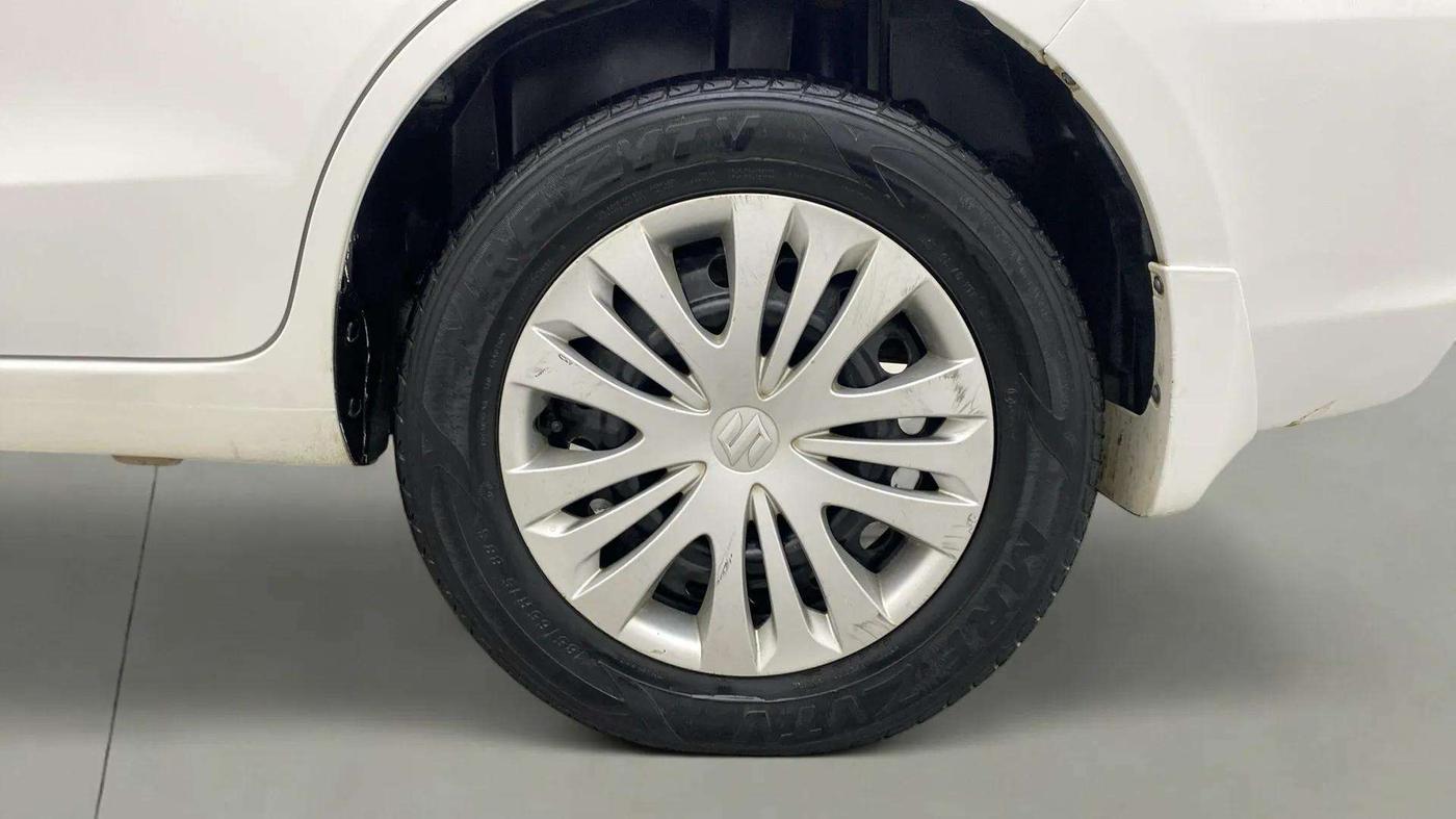 2013 Maruti Ertiga VXI, Petrol, Manual, 57,135 km, Left Rear Wheel