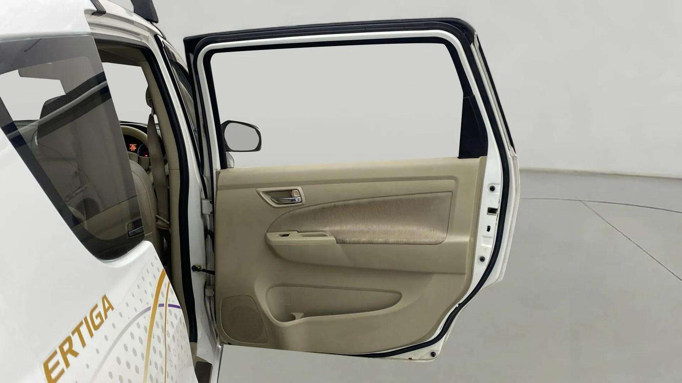 2013 Maruti Ertiga VXI, Petrol, Manual, 57,135 km, RHS Rear Door