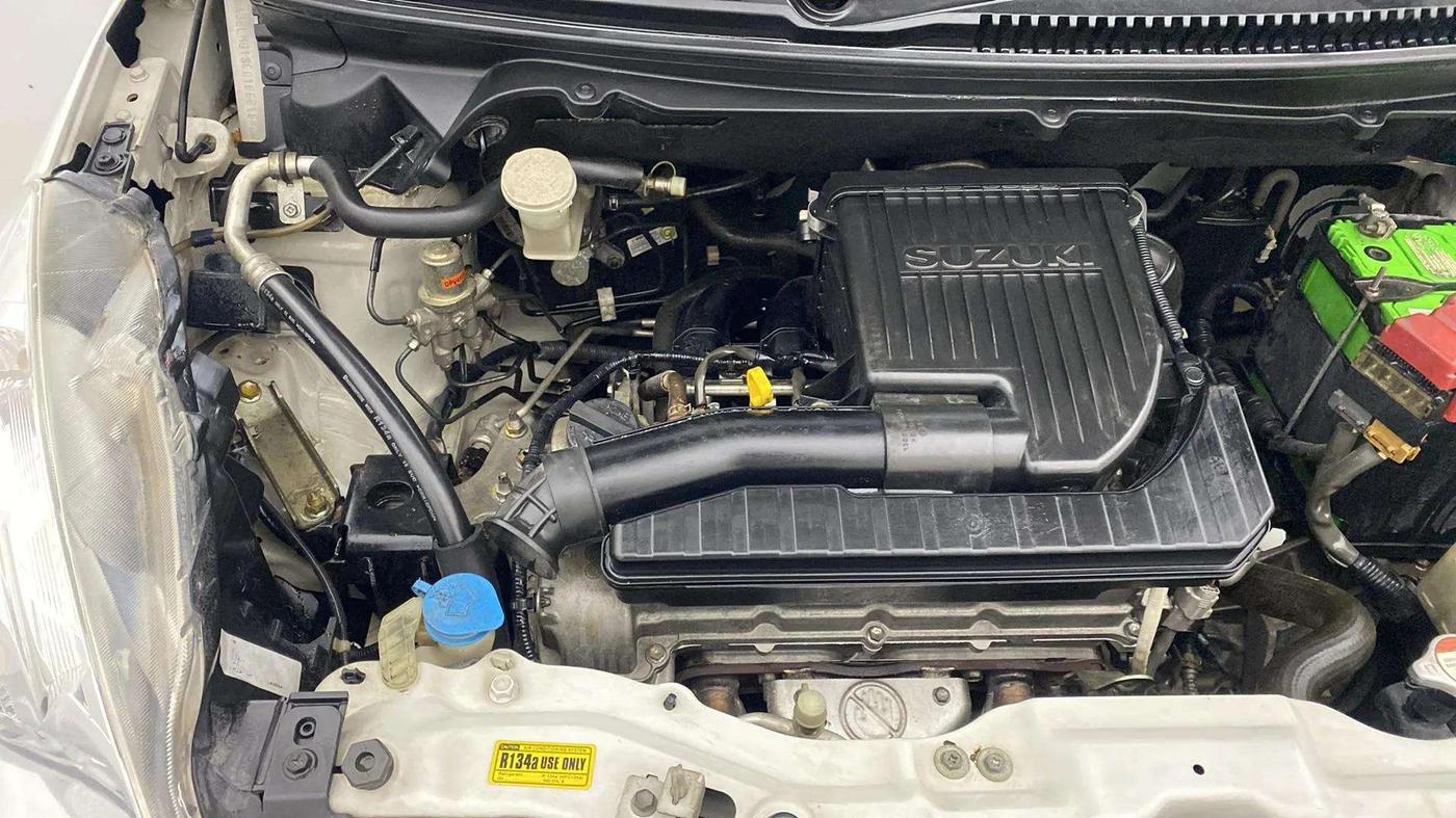 2013 Maruti Ertiga VXI, Petrol, Manual, 57,135 km, Engine View - Right