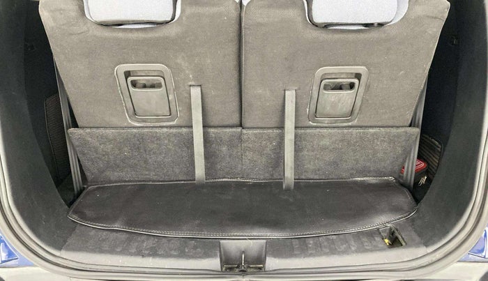 2021 Tata Safari XZA PLUS, Diesel, Automatic, 88,937 km, Boot Inside