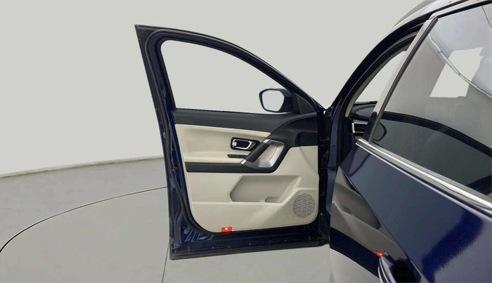 2021 Tata Safari XZA PLUS, Diesel, Automatic, 88,937 km, LHS Front Door