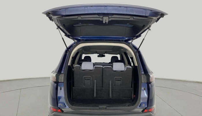 2021 Tata Safari XZA PLUS, Diesel, Automatic, 88,937 km, Boot Door Open