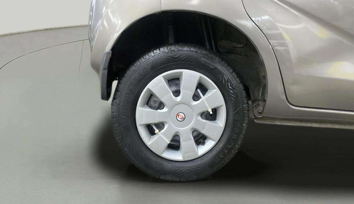 2018 Datsun Redi Go T (O), Petrol, Manual, 36,322 km, Right Rear Wheel