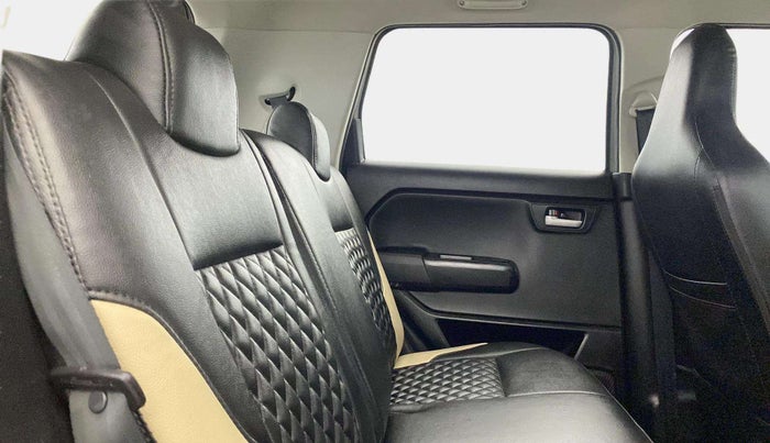 2021 Maruti New Wagon-R VXI 1.0, Petrol, Manual, 10,683 km, Right Side Rear Door Cabin