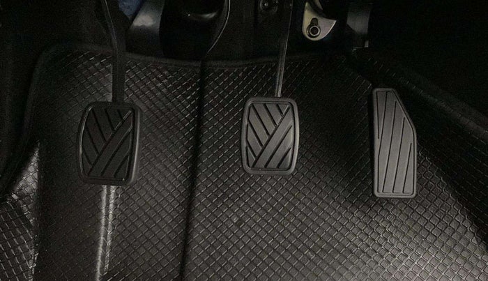 2021 Maruti New Wagon-R VXI 1.0, Petrol, Manual, 10,683 km, Pedals
