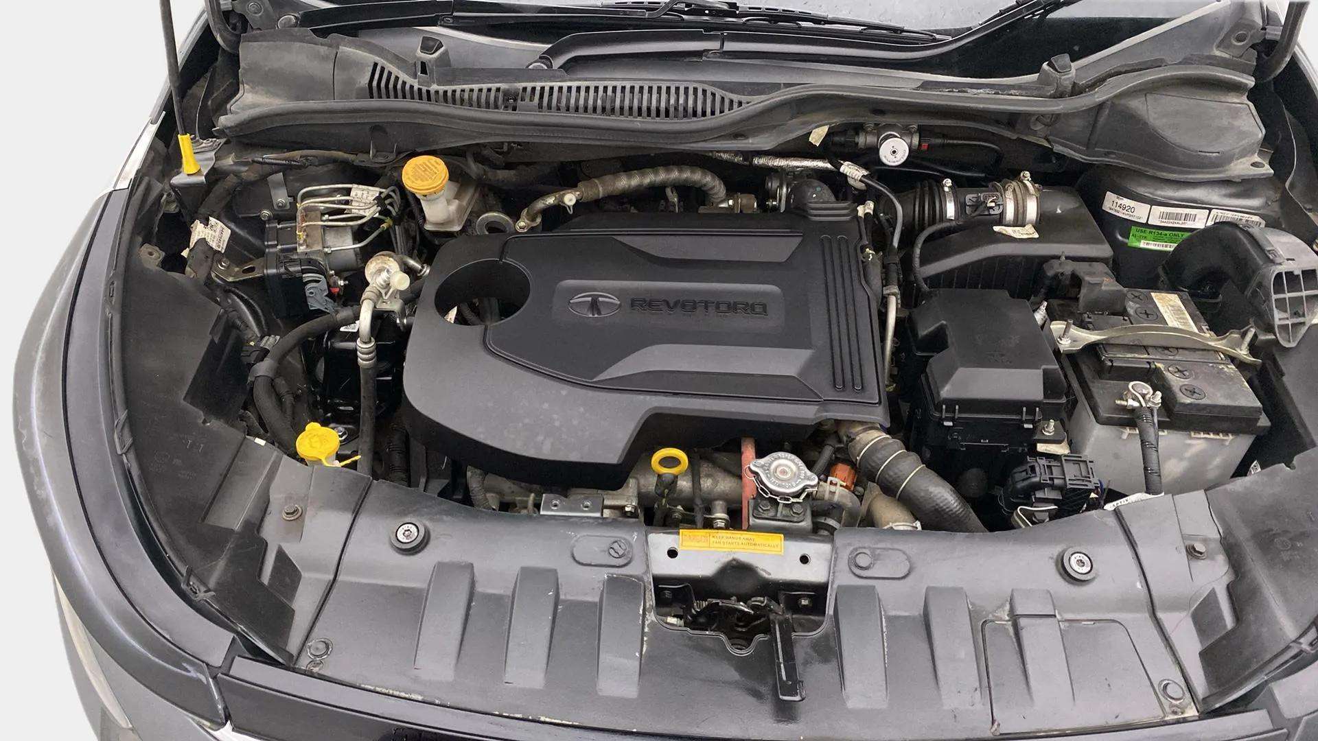 Engine-Right-Aligned--11