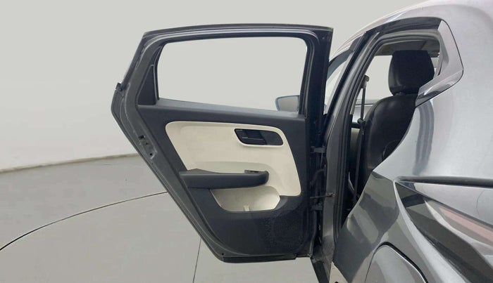 2022 Tata ALTROZ XT DIESEL, Diesel, Manual, 32,955 km, LHS Rear Door