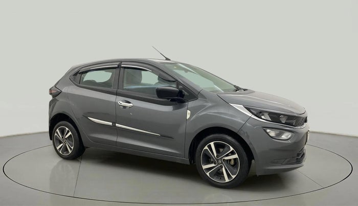2022 Tata ALTROZ XT DIESEL, Diesel, Manual, 32,955 km, Right Front Diagonal