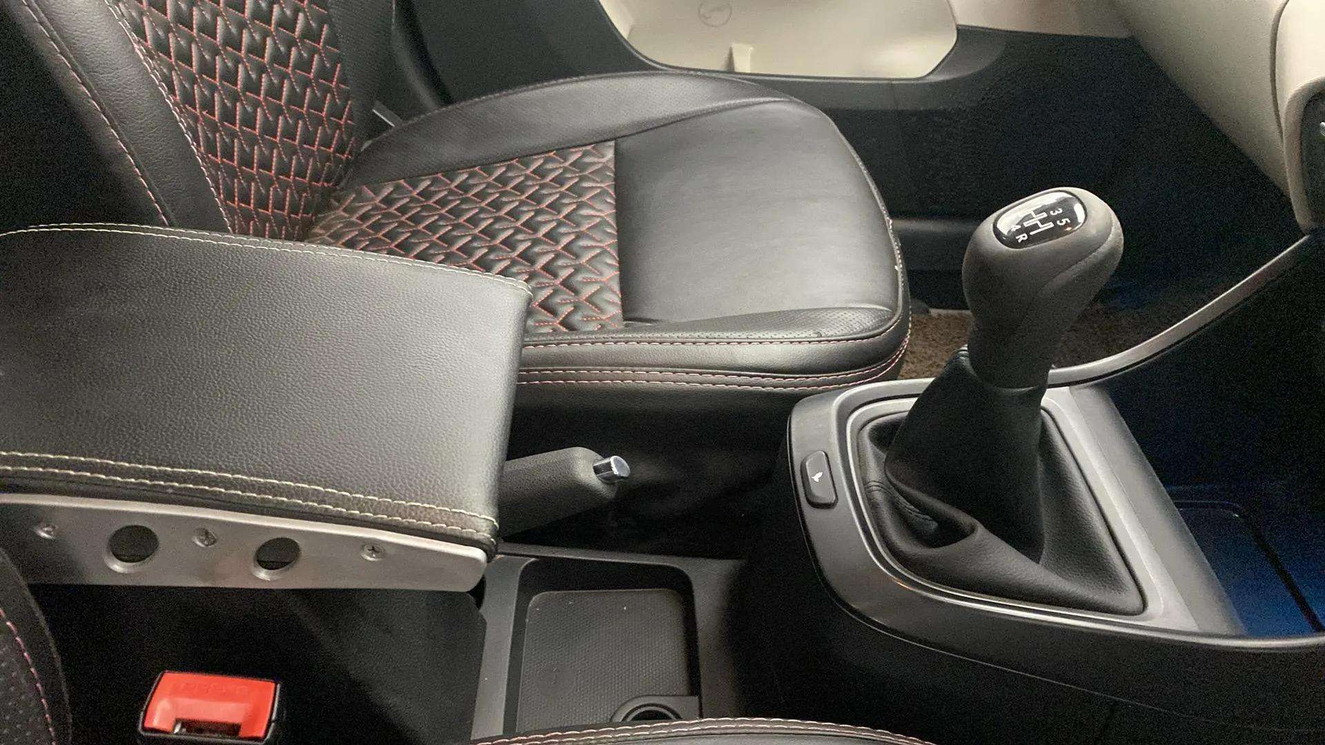 Gear-Lever-30