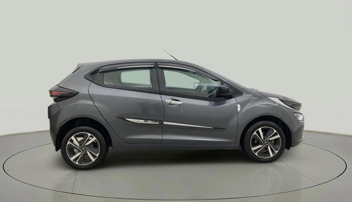 2022 Tata ALTROZ XT DIESEL, Diesel, Manual, 32,955 km, Right Side View