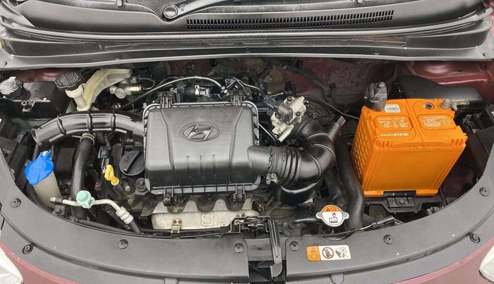 2015 Hyundai i10 SPORTZ 1.1, Petrol, Manual, 44,568 km, Engine View