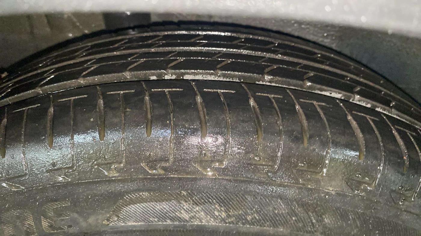 2021 Maruti IGNIS ALPHA 1.2 AMT, Petrol, Automatic, 15,781 km, Right Rear Tyre Tread