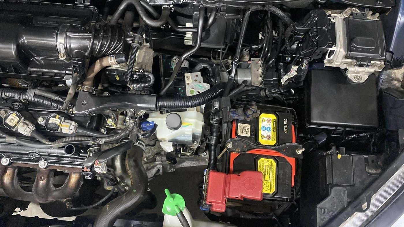 2021 Maruti IGNIS ALPHA 1.2 AMT, Petrol, Automatic, 15,781 km, Engine View - Left