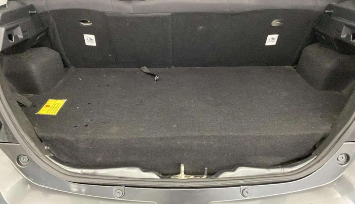 2024 Tata Tiago XTA CNG , CNG, Automatic, 30,822 km, Boot Inside