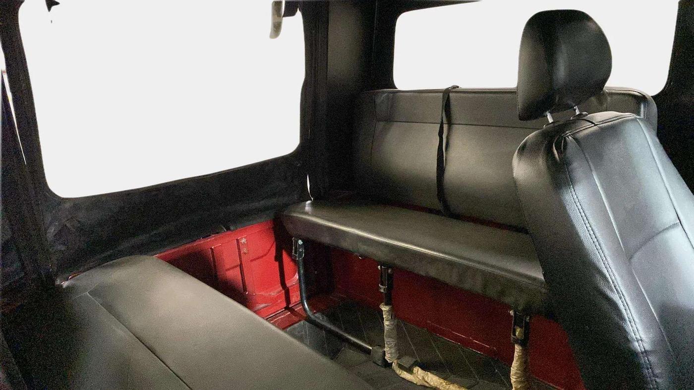 2017 Mahindra Thar CRDE 4X4 AC, Diesel, Manual, 51,532 km, Right Side Rear Door Cabin