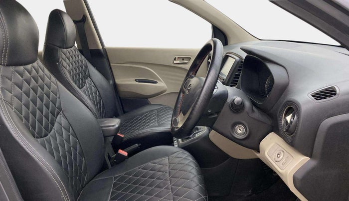 2019 Hyundai NEW SANTRO SPORTZ AMT, Petrol, Automatic, 1,00,629 km, Right Side Front Door Cabin