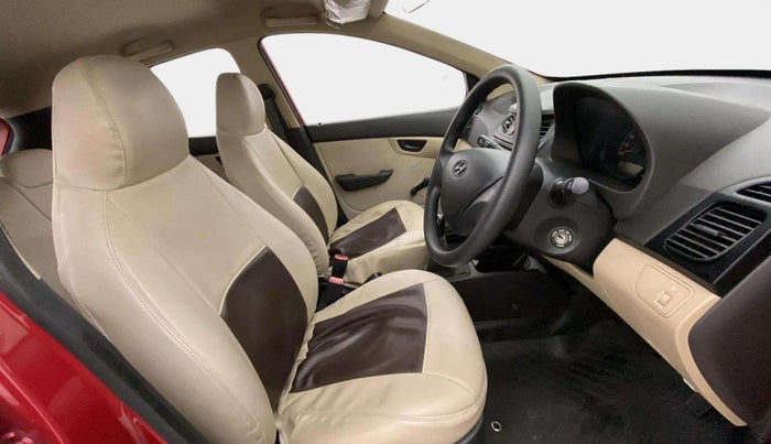 2016 Hyundai Eon D-LITE+, Petrol, Manual, 22,815 km, Right Side Front Door Cabin