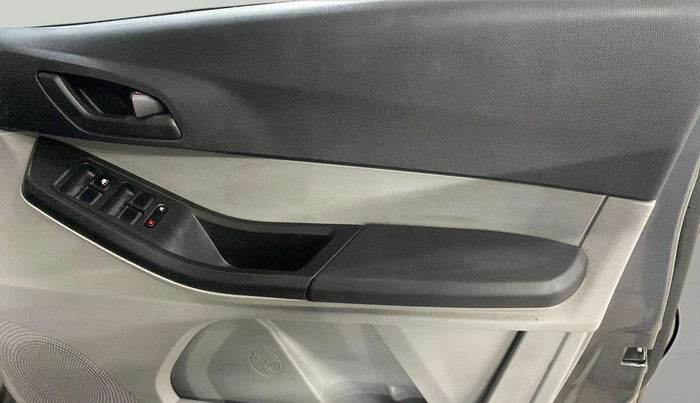 2022 Tata Tiago XT CNG, CNG, Manual, 72,421 km, Driver Side Door Panels Control
