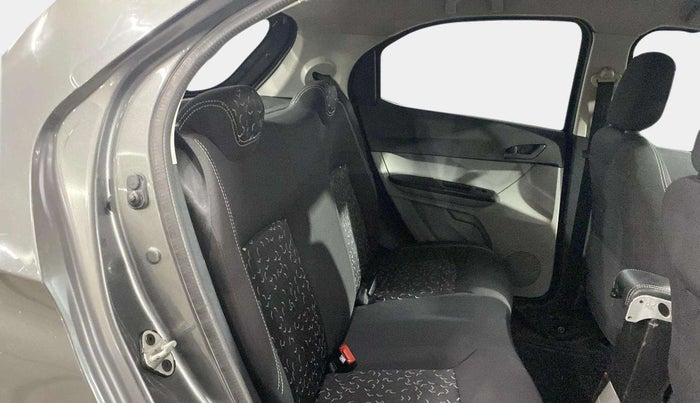 2022 Tata Tiago XT CNG, CNG, Manual, 72,421 km, Right Side Rear Door Cabin