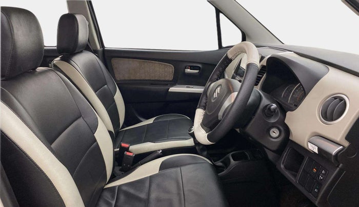 2014 Maruti Wagon R 1.0 VXI, Petrol, Manual, 86,653 km, Right Side Front Door Cabin