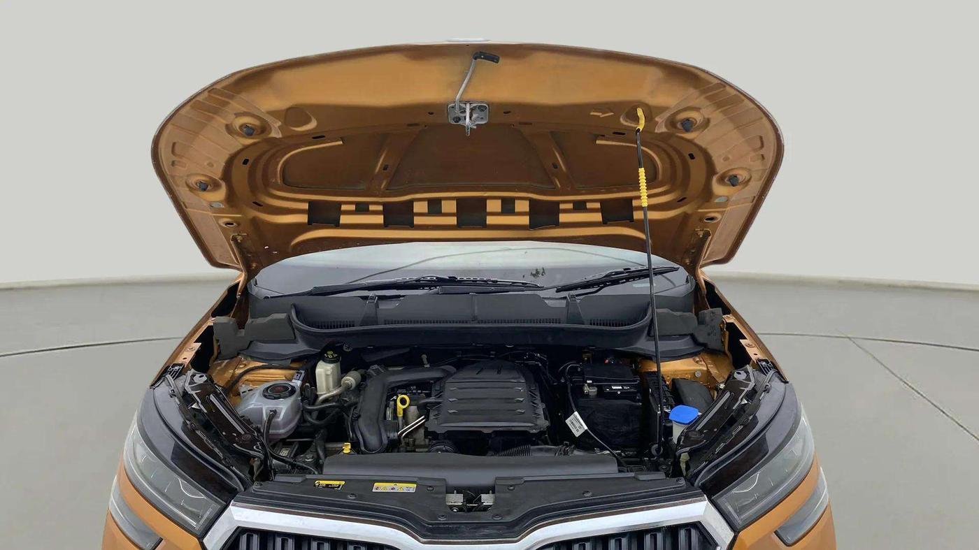 2021 Skoda KUSHAQ AMBITION 1.0L TSI AT, Petrol, Automatic, 27,222 km, Open Bonet