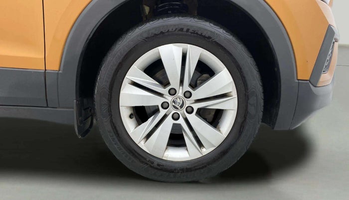 2021 Skoda KUSHAQ AMBITION 1.0L TSI AT, Petrol, Automatic, 27,222 km, Right Front Wheel
