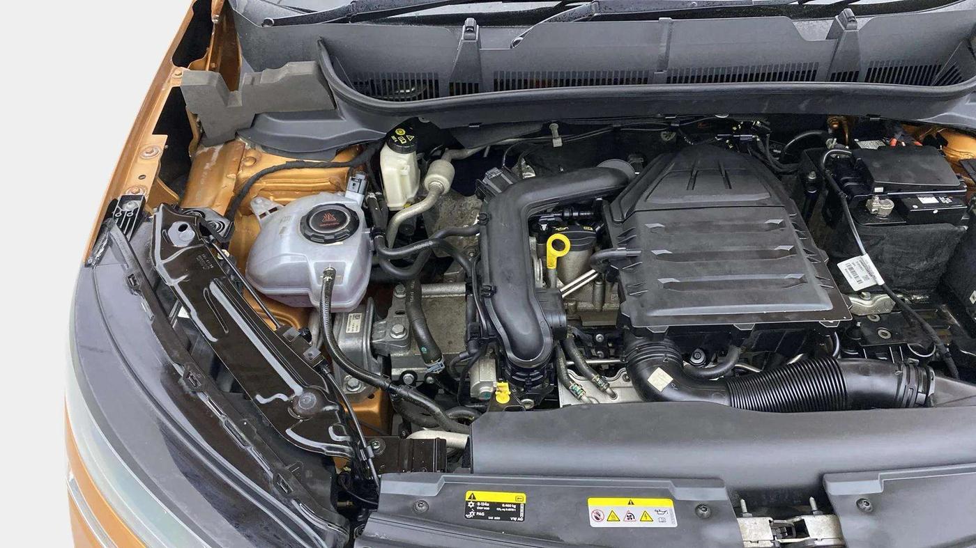 2021 Skoda KUSHAQ AMBITION 1.0L TSI AT, Petrol, Automatic, 27,222 km, Engine View - Right