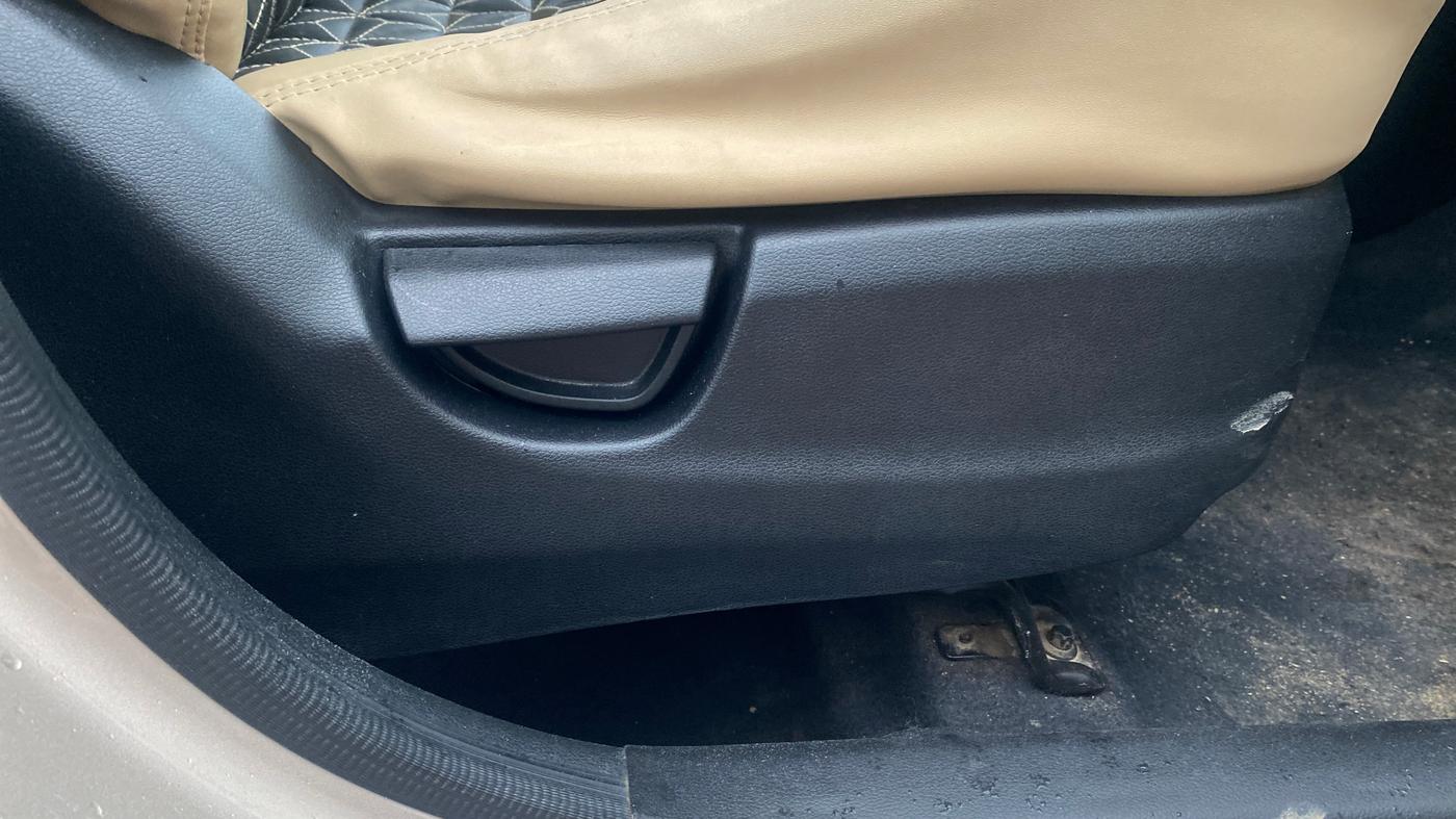 2022 Hyundai NEW SANTRO MAGNA AMT, Petrol, Automatic, 43,911 km, Driver Side Adjustment Panel
