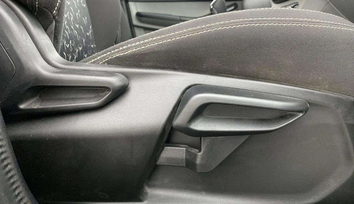 2020 Tata Tiago XZA PETROL, Petrol, Automatic, 41,728 km, Driver Side Adjustment Panel
