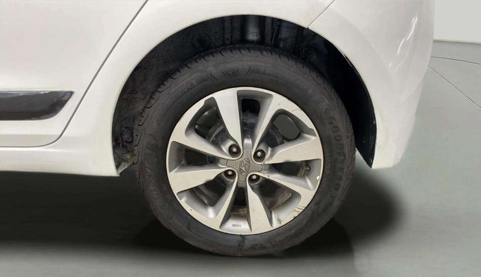 2014 Hyundai Elite i20 SPORTZ 1.2 (O), Petrol, Manual, 55,110 km, Left Rear Wheel