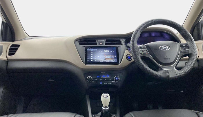 2014 Hyundai Elite i20 SPORTZ 1.2 (O), Petrol, Manual, 55,110 km, Dashboard