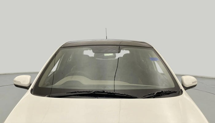 2014 Hyundai Elite i20 SPORTZ 1.2 (O), Petrol, Manual, 55,110 km, Front Windshield