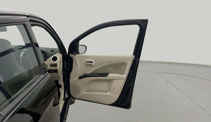 2018 Maruti Celerio ZXI, CNG, Manual, 44,919 km, RHS Front Door