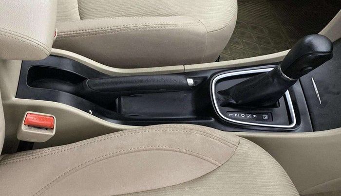 2018 Maruti Ciaz DELTA 1.4 AT PETROL, Petrol, Automatic, 72,436 km, Gear Lever