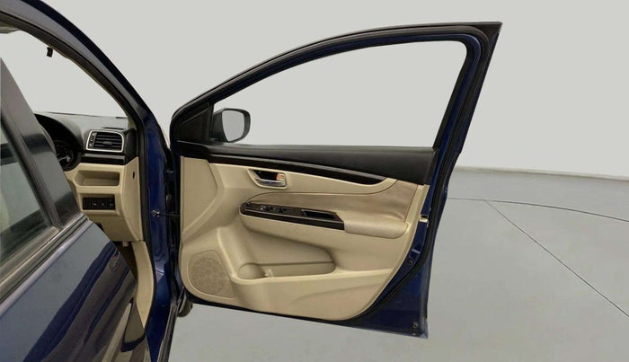 2018 Maruti Ciaz DELTA 1.4 AT PETROL, Petrol, Automatic, 72,436 km, RHS Front Door