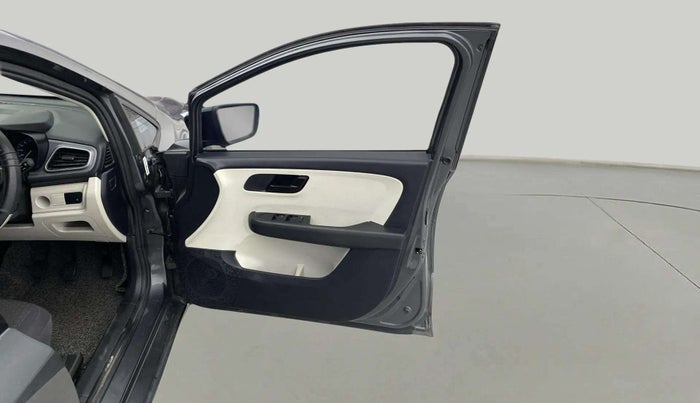 2023 Tata ALTROZ XE PETROL, Petrol, Manual, 7,470 km, RHS Front Door
