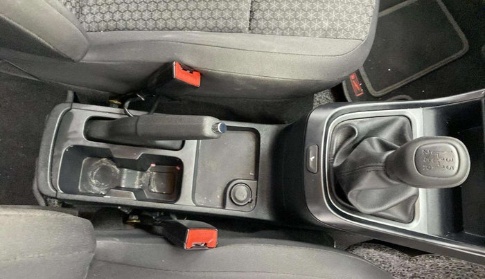 2023 Tata ALTROZ XE PETROL, Petrol, Manual, 7,470 km, Gear Lever