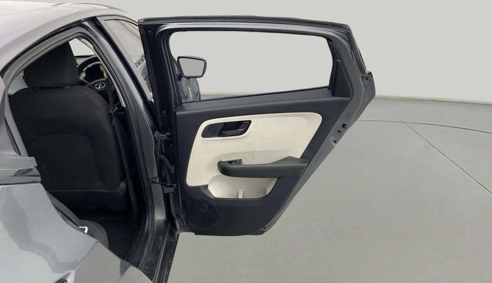 2023 Tata ALTROZ XE PETROL, Petrol, Manual, 7,470 km, RHS Rear Door