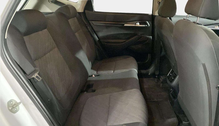 2020 KIA SELTOS HTX PLUS AT1.5 DIESEL, Diesel, Automatic, 65,651 km, Right Side Rear Door Cabin