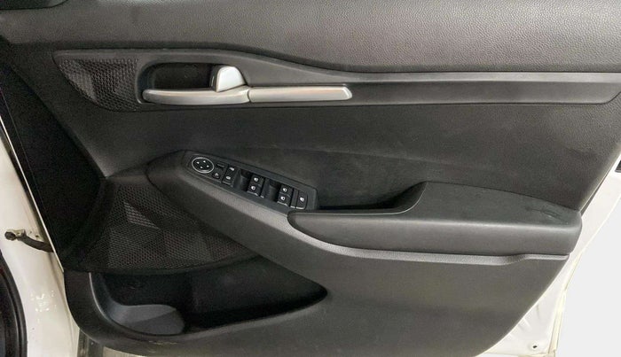 2020 KIA SELTOS HTX PLUS AT1.5 DIESEL, Diesel, Automatic, 65,651 km, Driver Side Door Panels Control