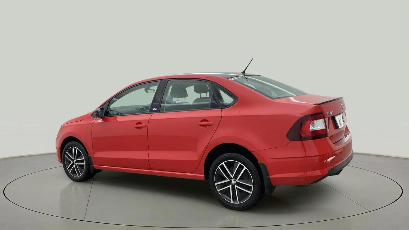 2019 Skoda Rapid STYLE 1.6 MPI, Petrol, Manual, 11,397 km, Left Back Diagonal